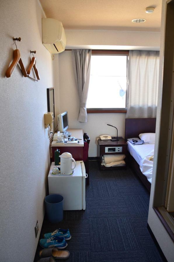 Business Hotel Top Inn Kagurano Вакаяма Экстерьер фото