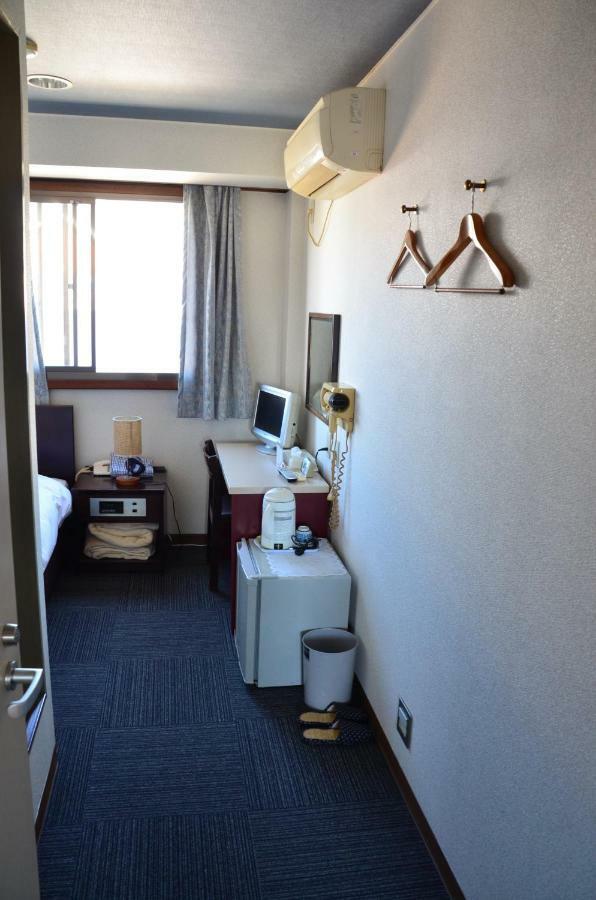 Business Hotel Top Inn Kagurano Вакаяма Экстерьер фото